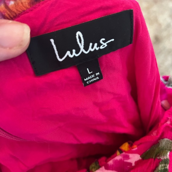 Lulu’s sleeveless summer dress - Picture 3 of 3